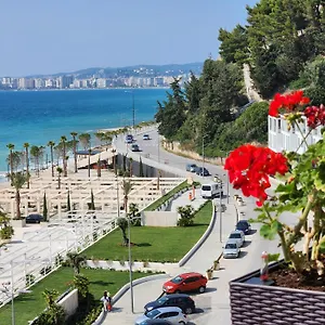 https://gold-hotel.albaniahotels.org