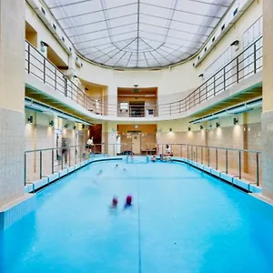 https://dum-u-pikove-desitky.brnohotels.org